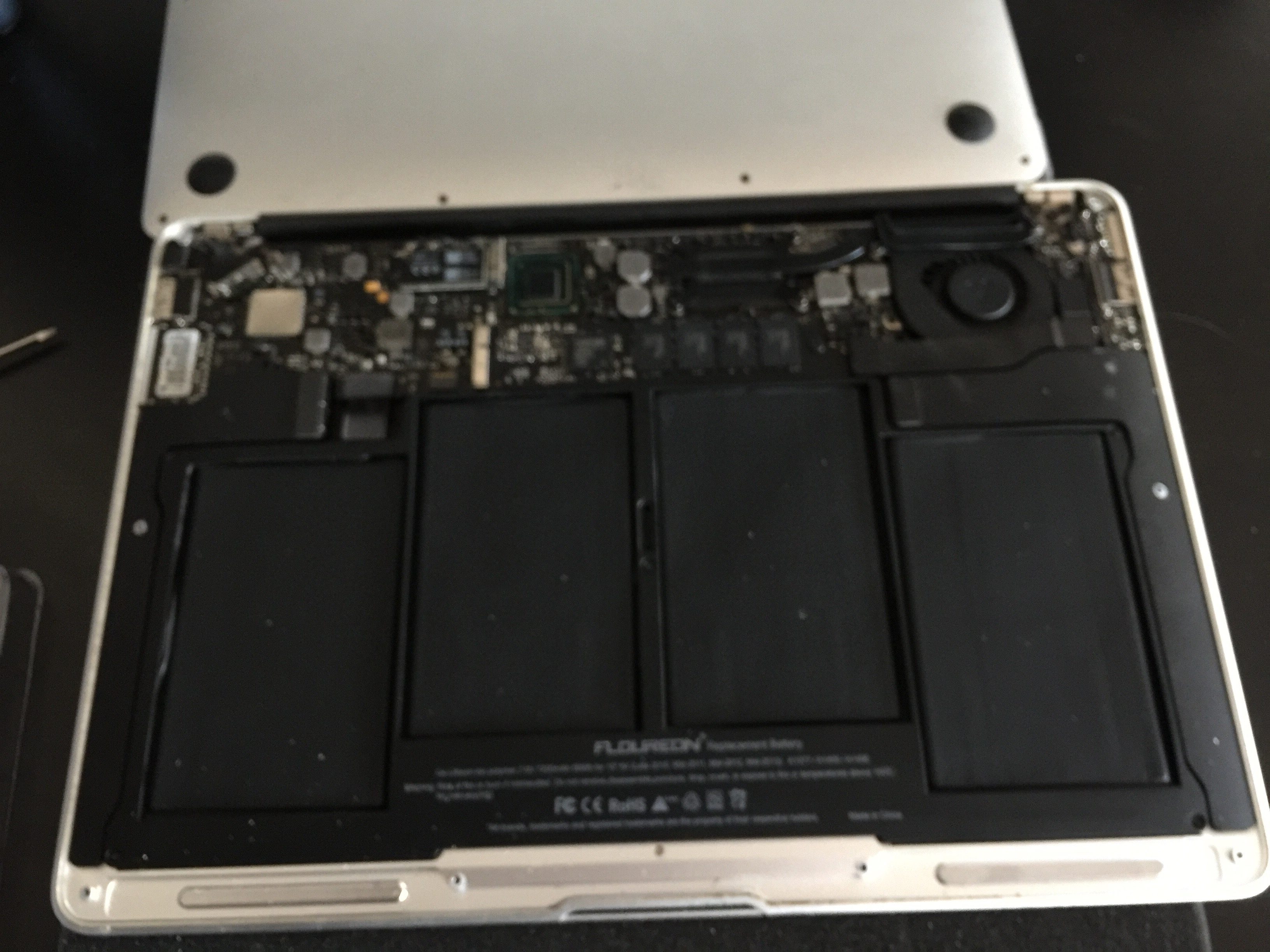 How to replace macbook air battery