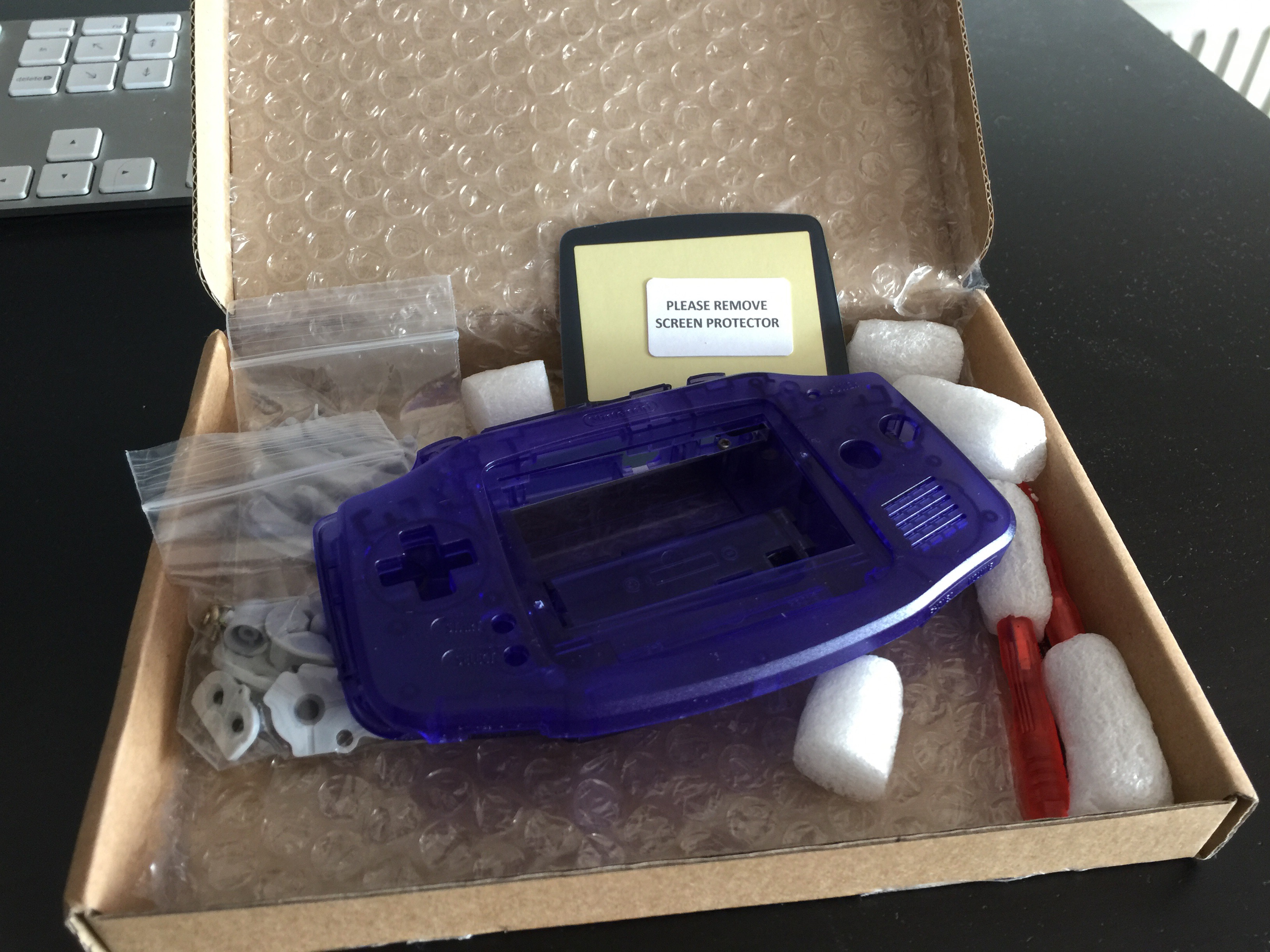 Gameboy Advance case shell change