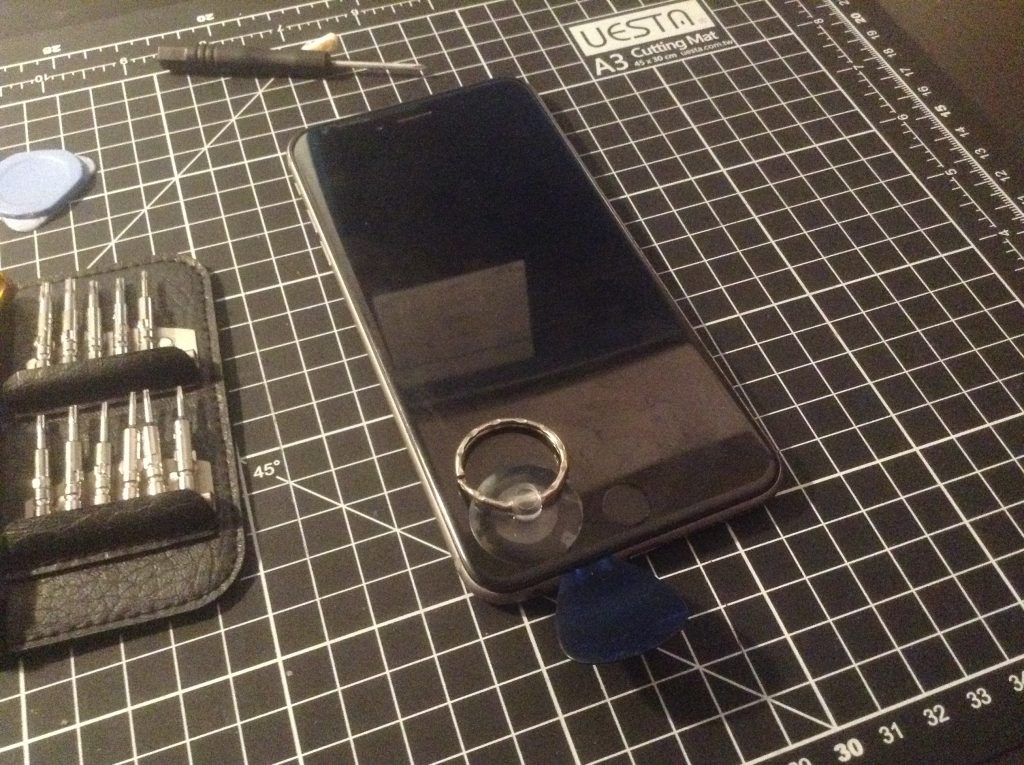 Replace iphone home button