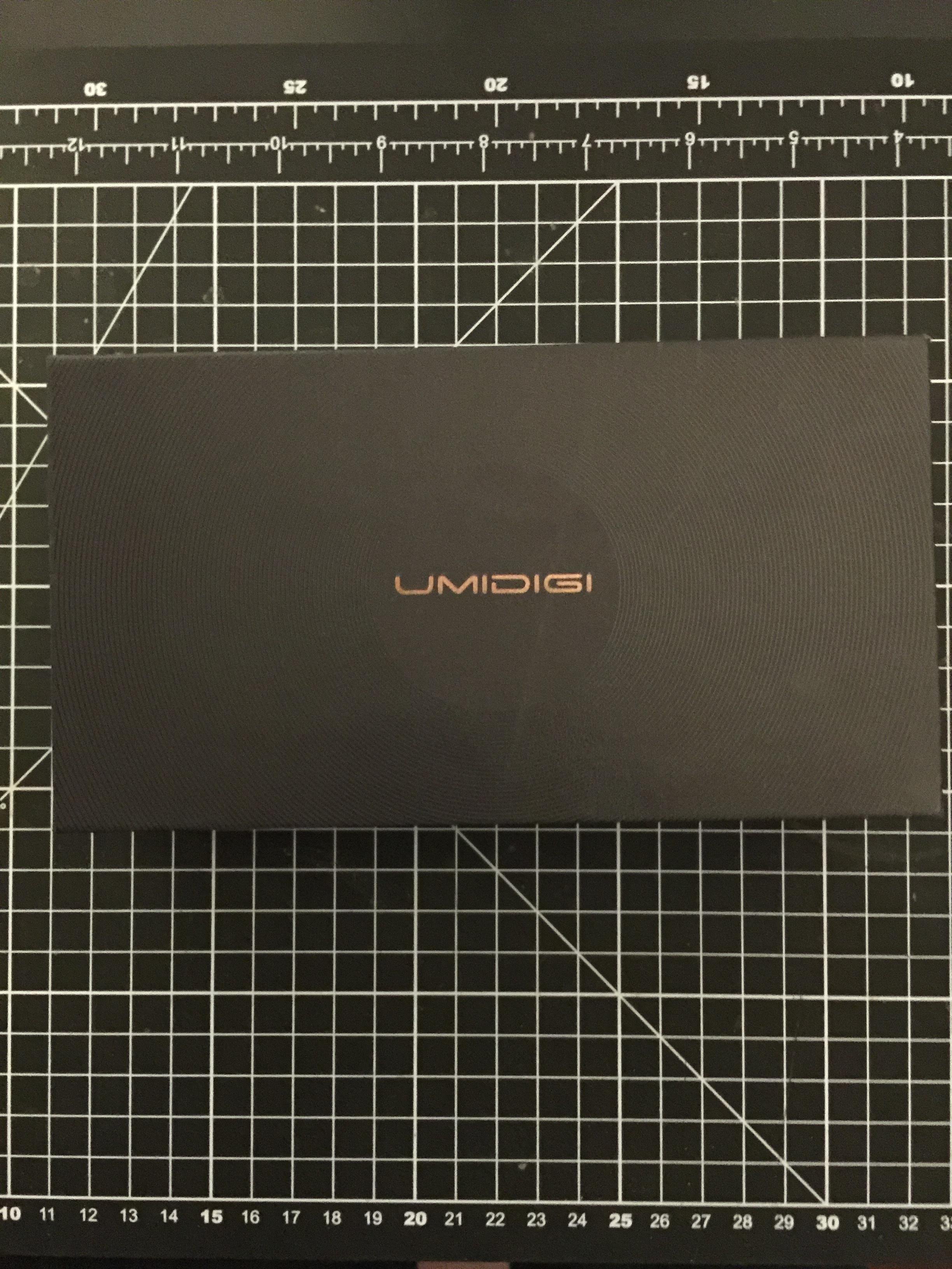 Umidigi One Max Box
