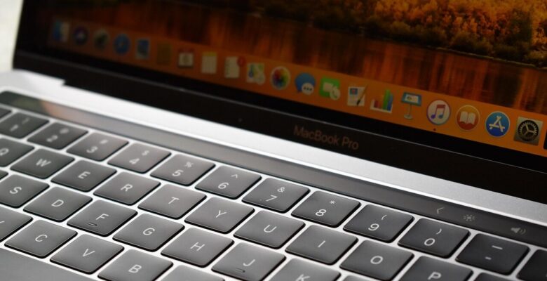 computer, apple, macintosh, mac, laptop, office, technology, working, screen, keyboard, internet, digital, gray office, gray apple, gray internet, gray keyboard, macintosh, macintosh, macintosh, macintosh, macintosh